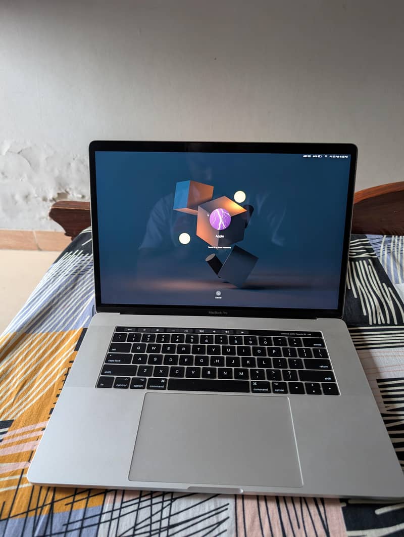 MacBook Pro 2