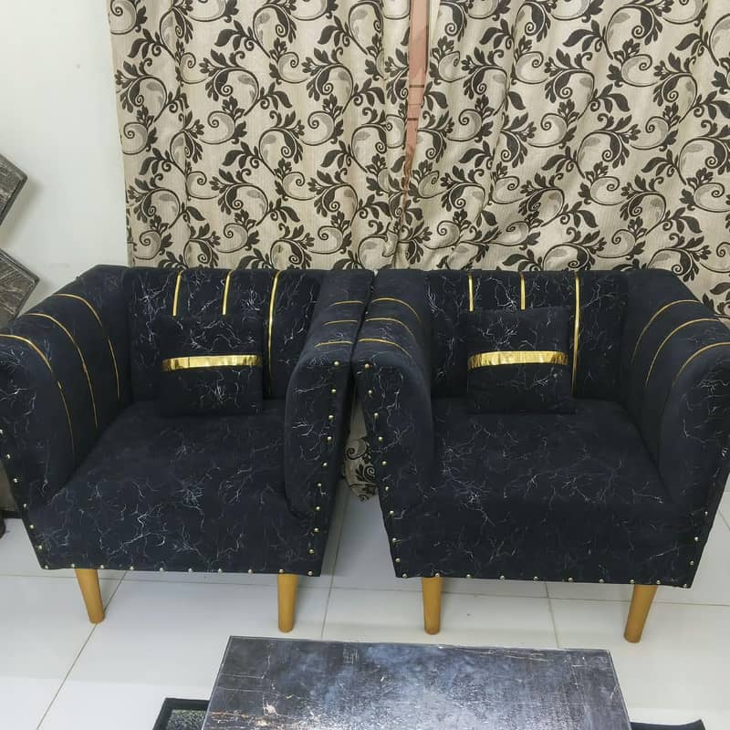 Sofa and Decor 3