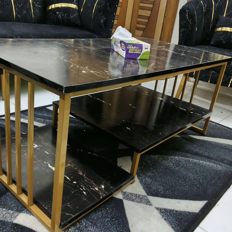 Sofa and Decor 4