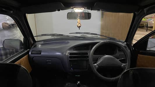Daihatsu Cuore 2001