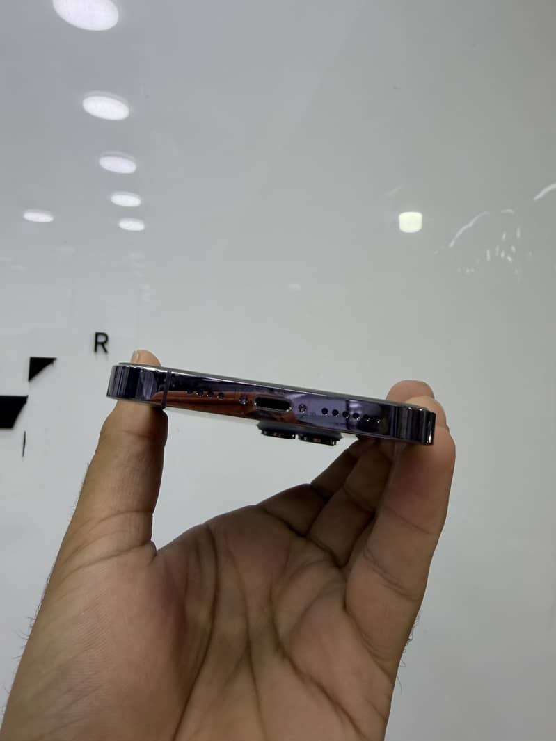 Apple iPhone 14 Pro Max 3