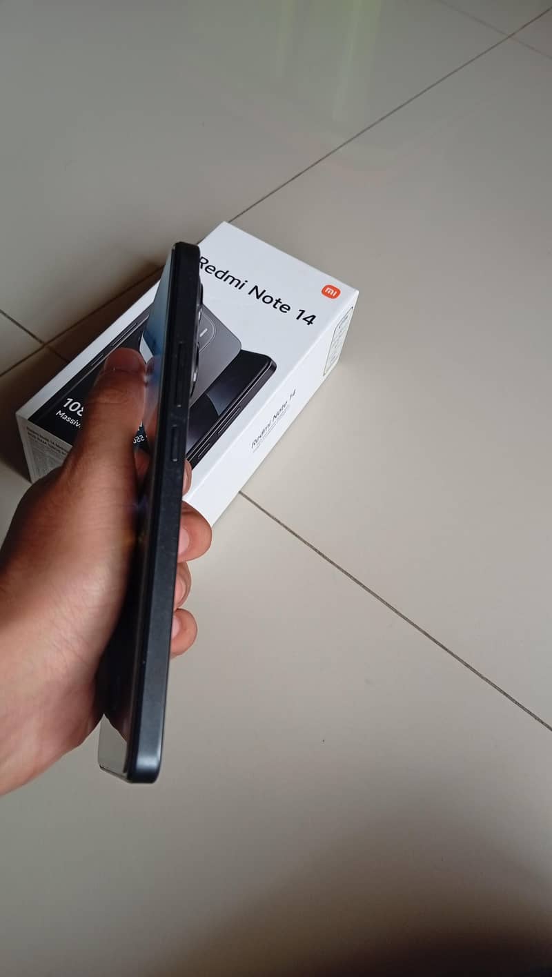 Xiaomi Redmi Note 14 8