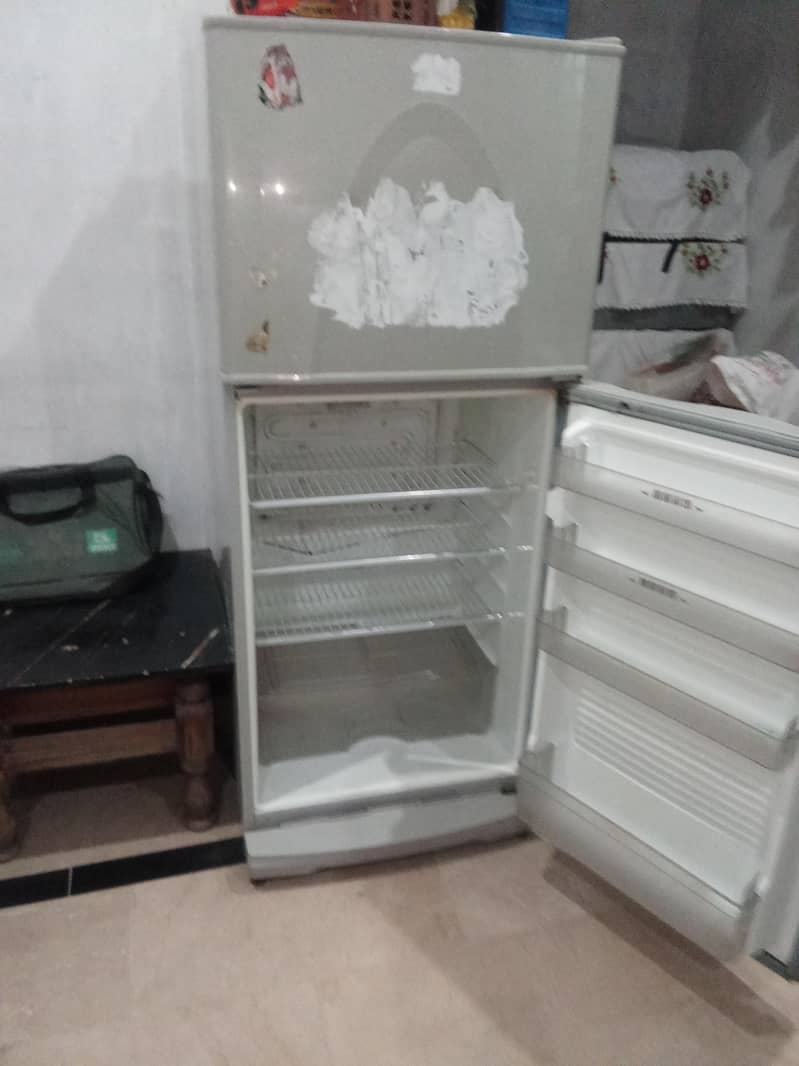 Refrigerator 5