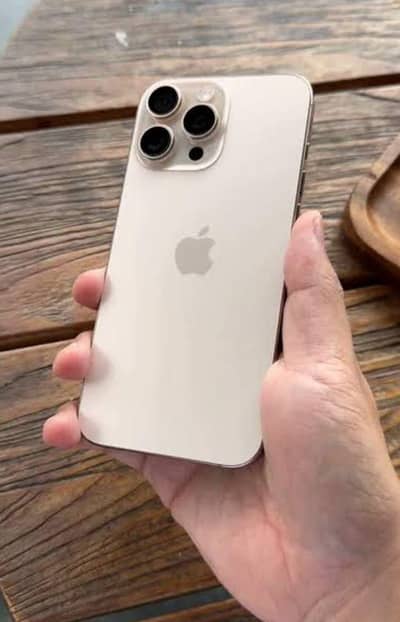 Apple iPhone 16 Pro Max