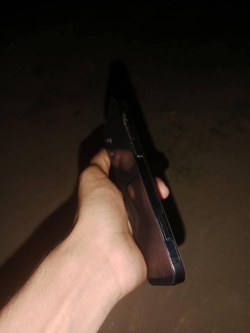 Apple iPhone 12 2