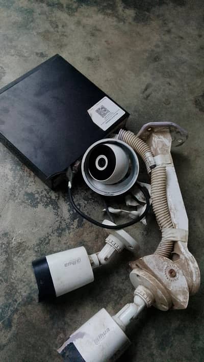 CCTV Camera with Device