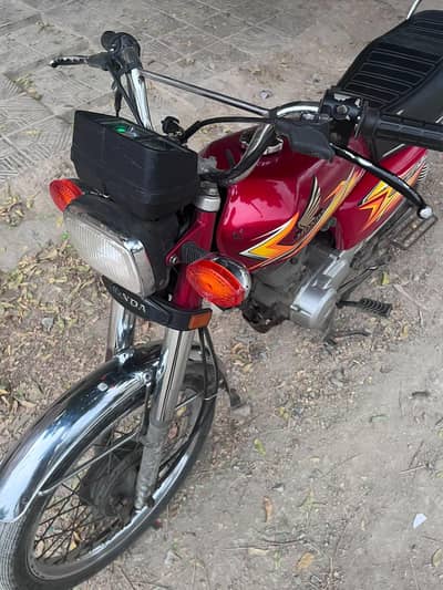 HONDA CG 125 (KARACHI NUMBER) 2020 model