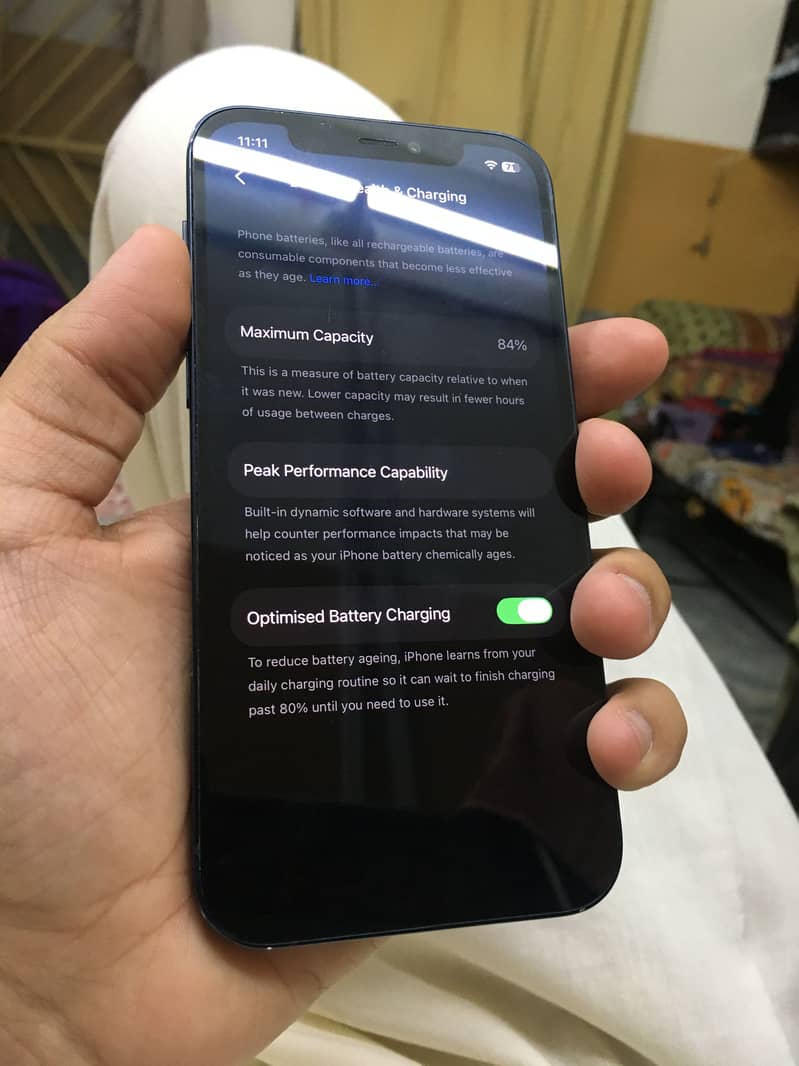 Apple iPhone 12 3