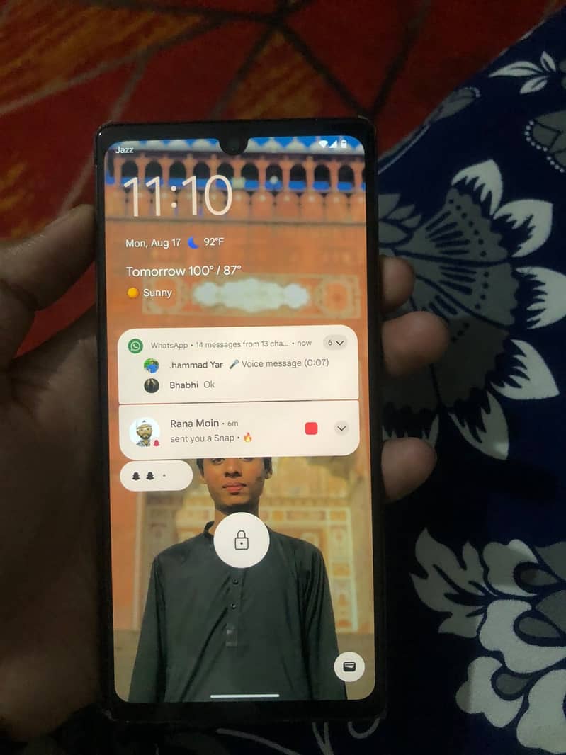 Google Pixel 6a 1
