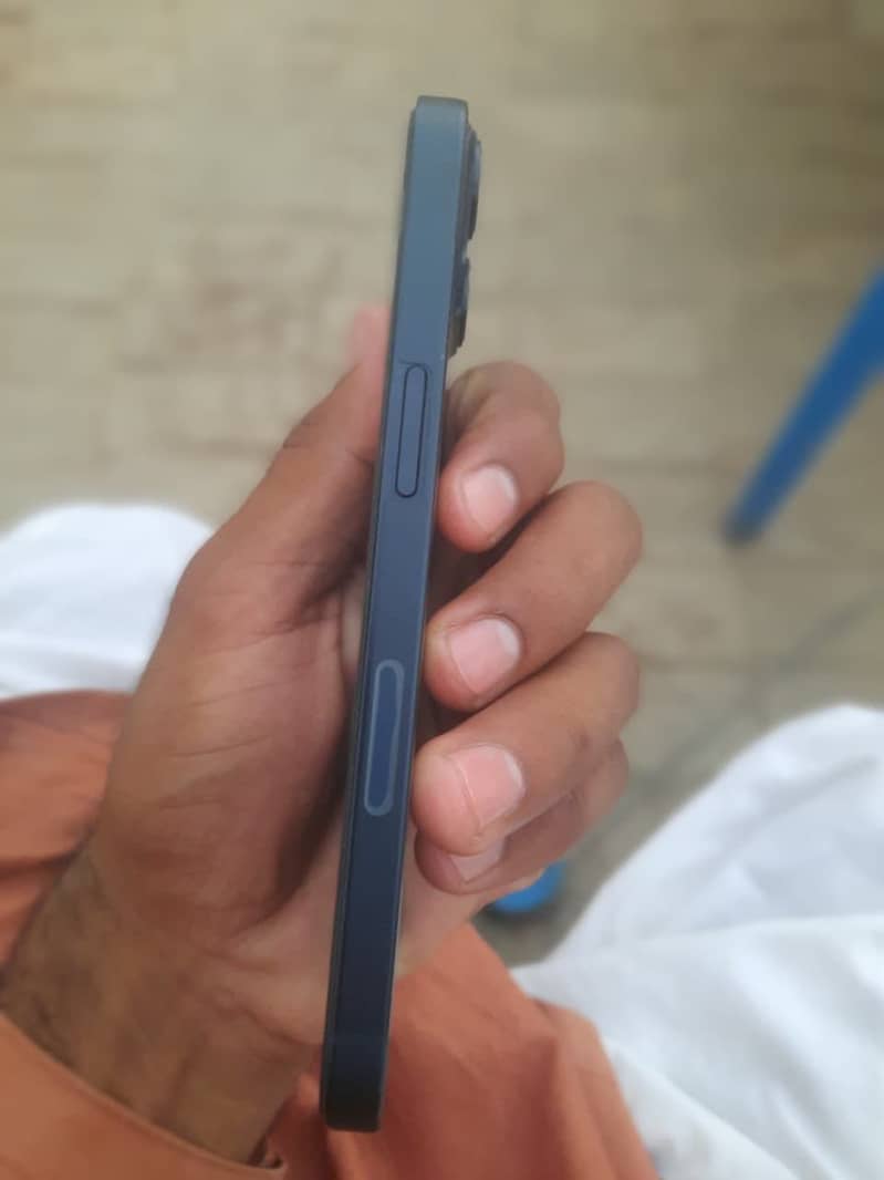 Iphone 13 3