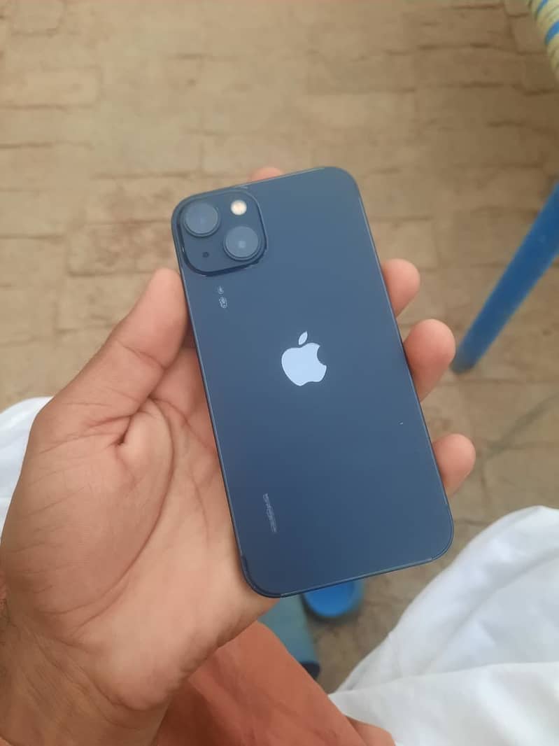Iphone 13 4