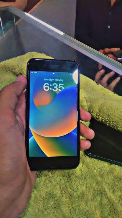 Apple iPhone 8