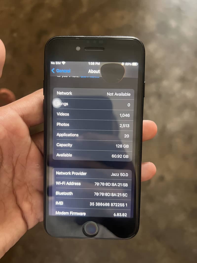 Apple iPhone 7 2