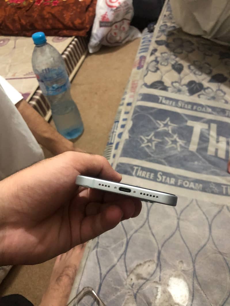Apple iPhone 15 plus 5
