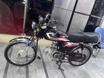 HONDA BIKE CD70 Black