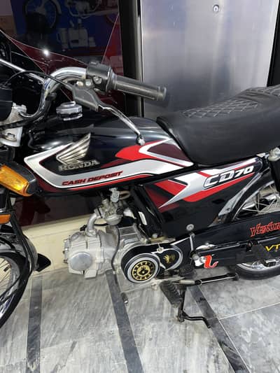 HONDA BIKE CD70 Black
