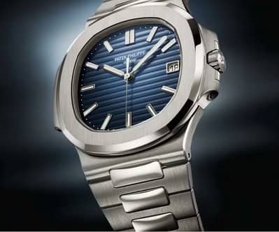 Patek philippe nautilus 5711 Fully Automatic with Box Brand New