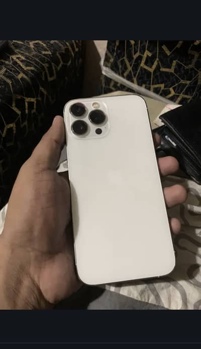 Iphone 13 pro max 256gb dual sim officially pta aproved