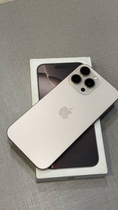 Apple iPhone 16 Pro Max