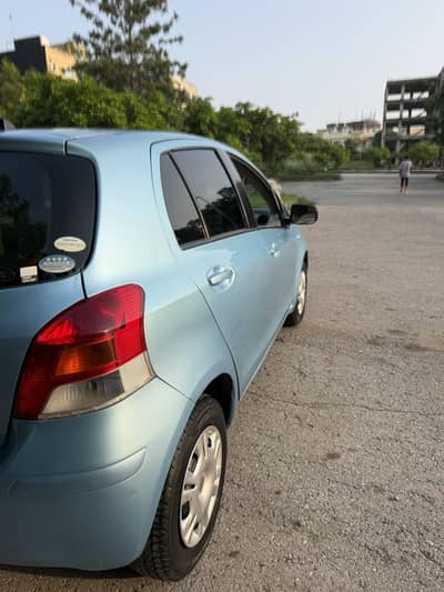 Toyota Vitz 2007