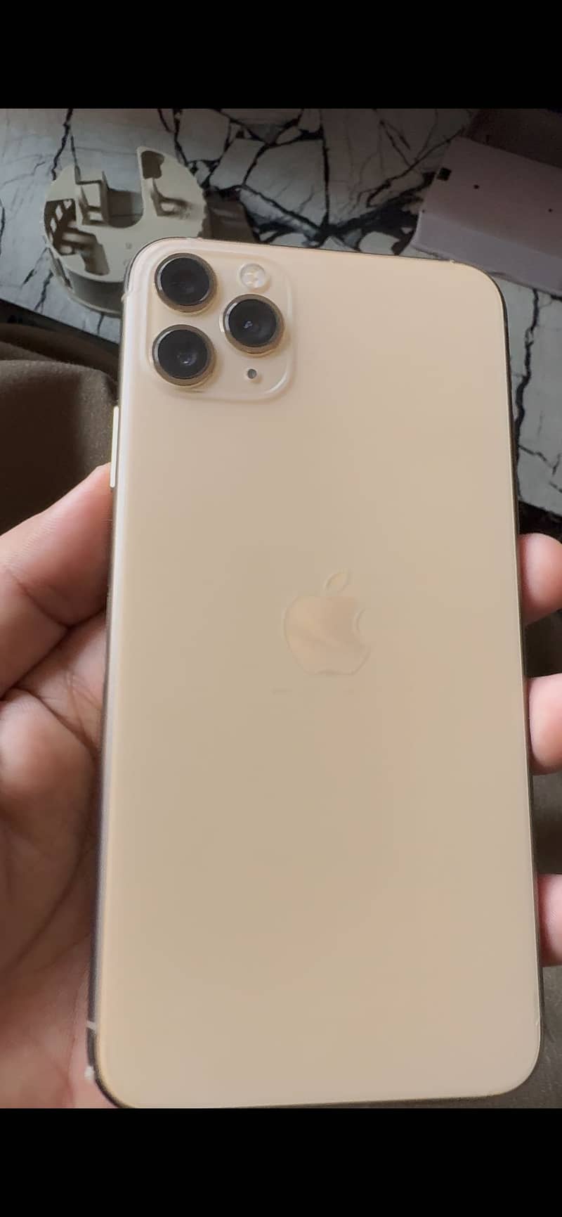 Apple iPhone 11 Pro Max 1
