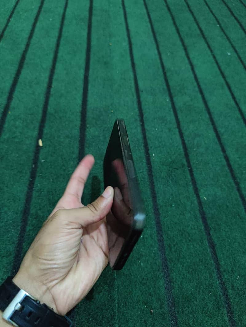 Apple iPhone 15 Pro Max 7