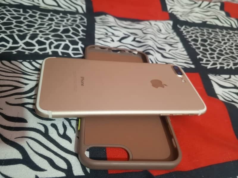 Apple iPhone 7 Plus 1