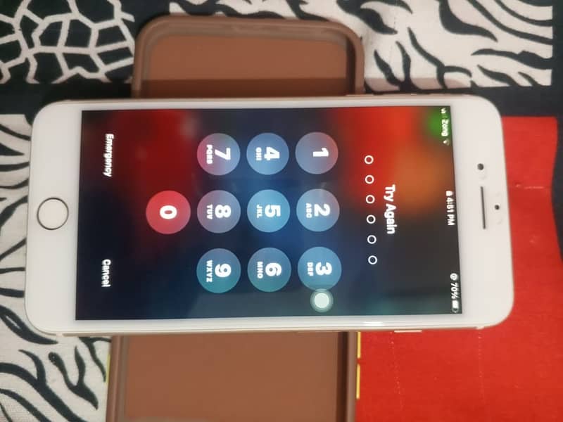 Apple iPhone 7 Plus 3