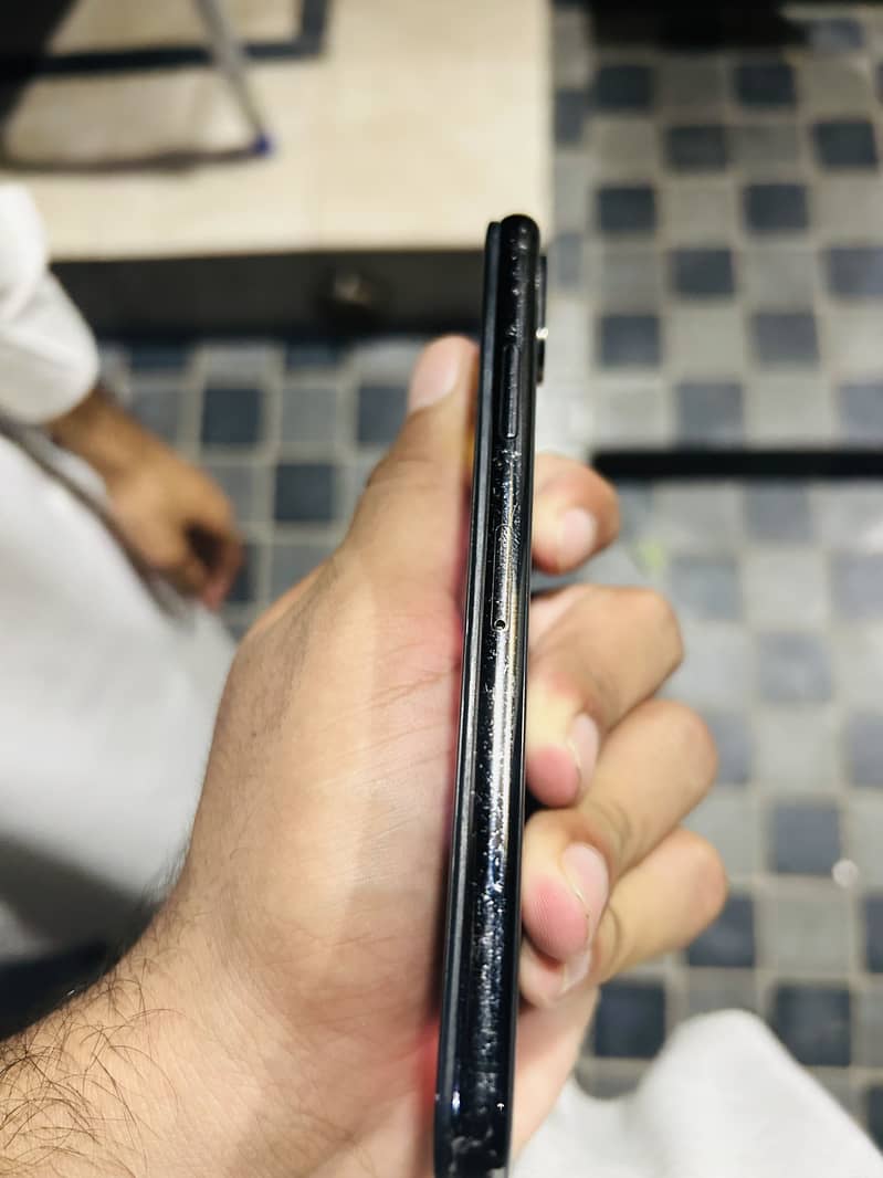 Apple iPhone X 5