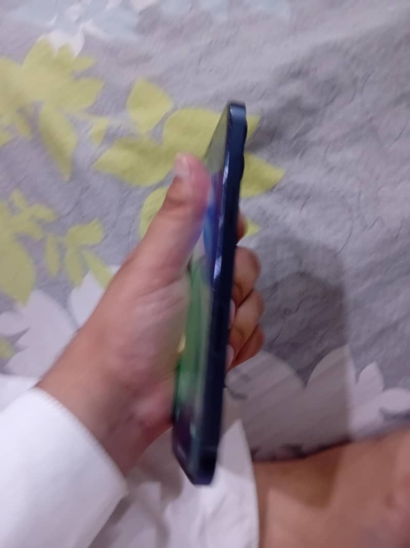 Apple iPhone 12 Pro Max 2