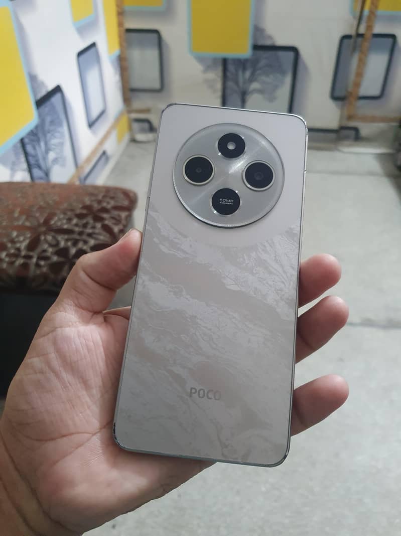 Realme poco c75 8