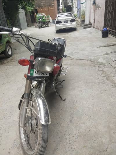 125 good condition 2003 modal