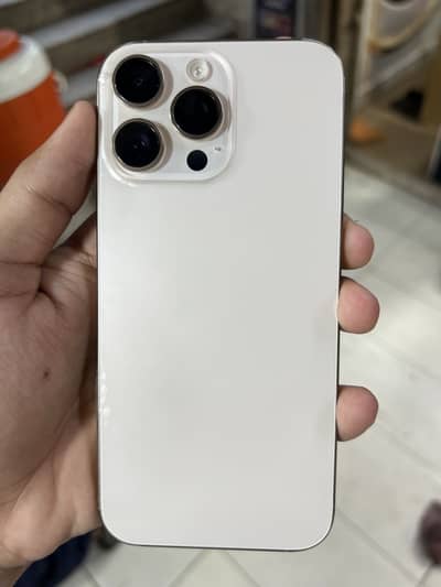 Apple iPhone 16 Pro Max