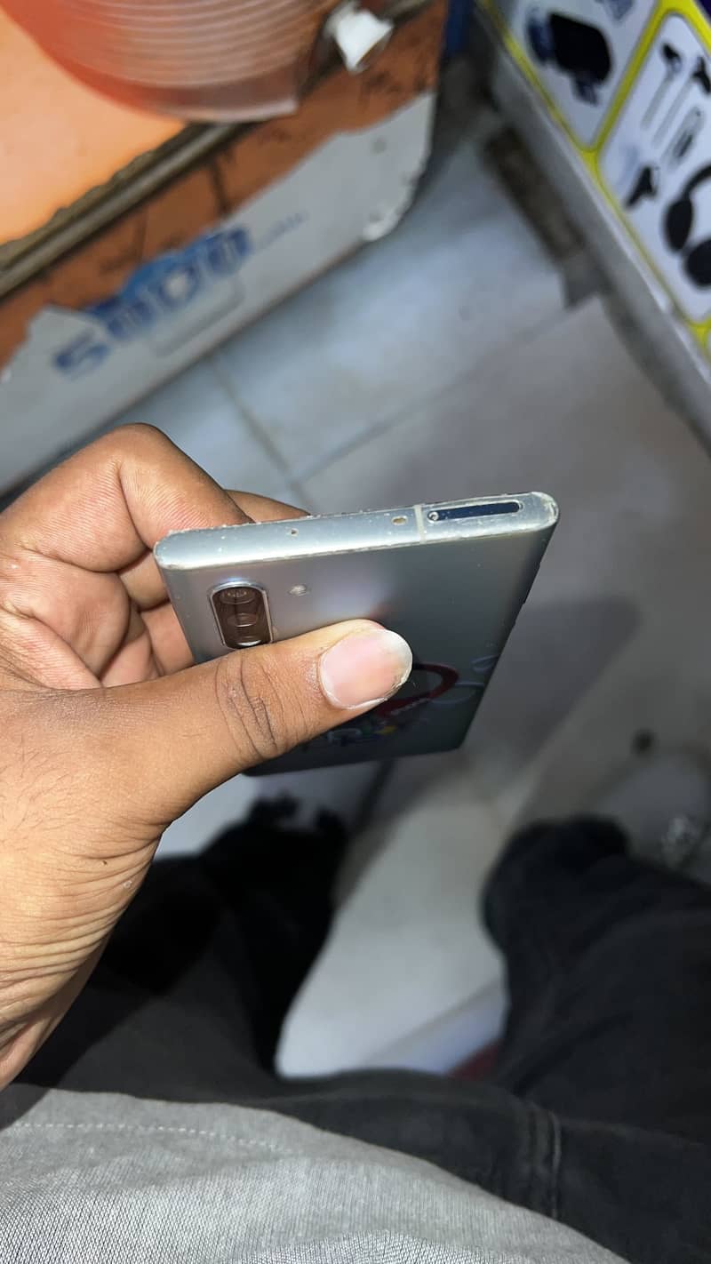 Samsung Mobile Note 10 4