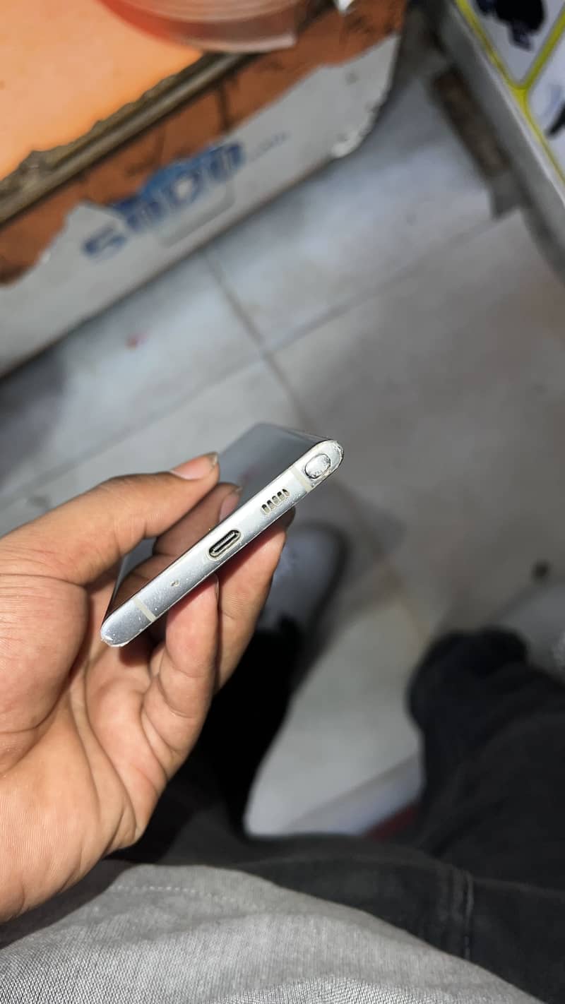 Samsung Mobile Note 10 6