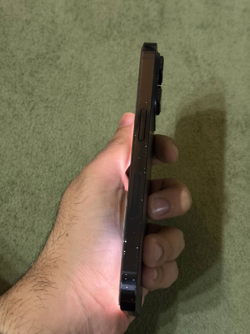 iPhone 14 Pro 5
