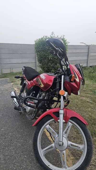 SUZUKI GD110 RED Mileage 19813, GENUINE Condition neat Clean