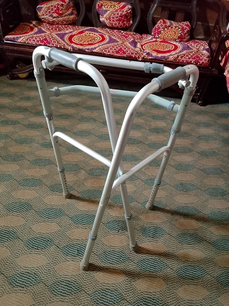 patient walker 0