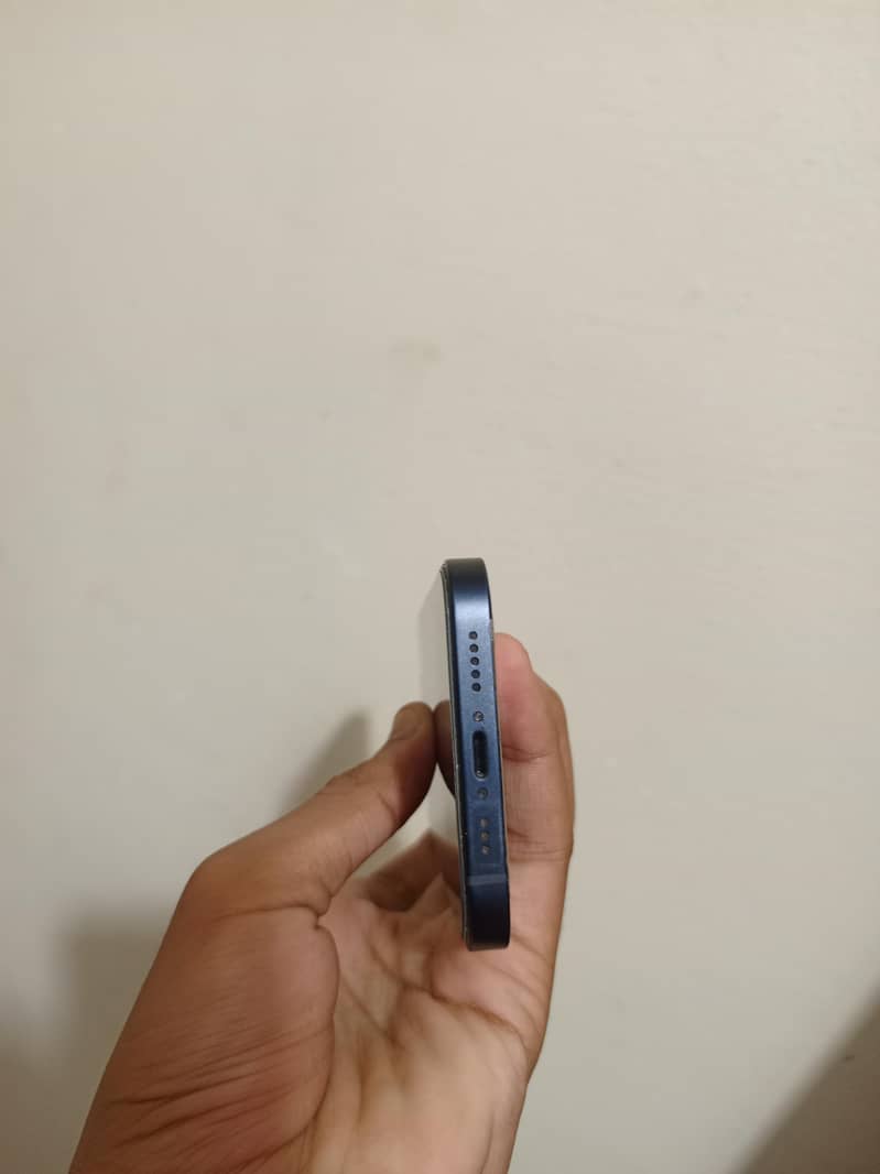 Apple iPhone 12 5
