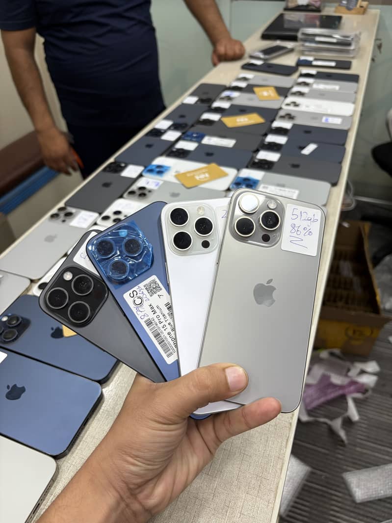 Apple iPhone 15 Pro Max 1