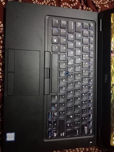 Dell Latitude 5490 // RAM 8GB Ddr4 2400 MHZ //2GB Nvidia Dedicated GPU