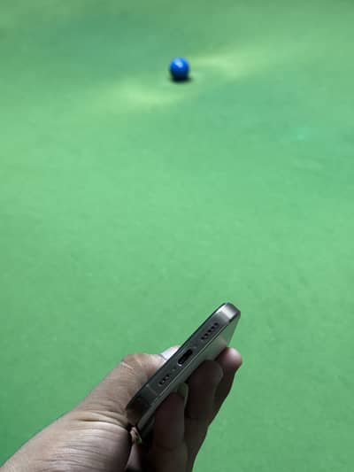 Apple iPhone 16 Pro