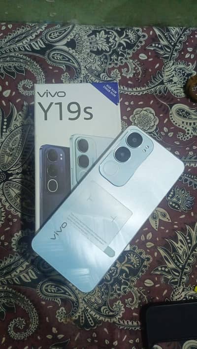 Vivo Y19s