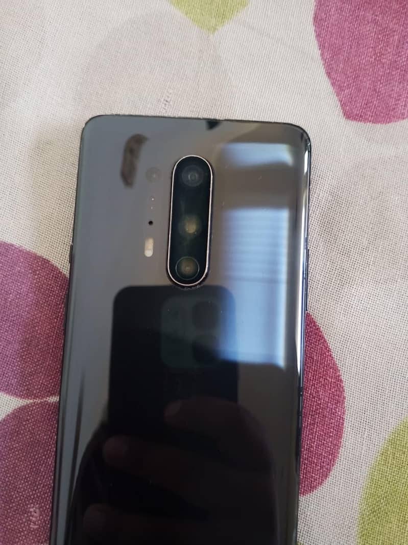 One Plus 8 Pro 0