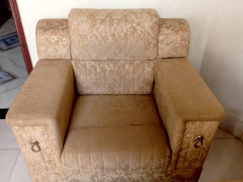 7 Seater sofa set 0