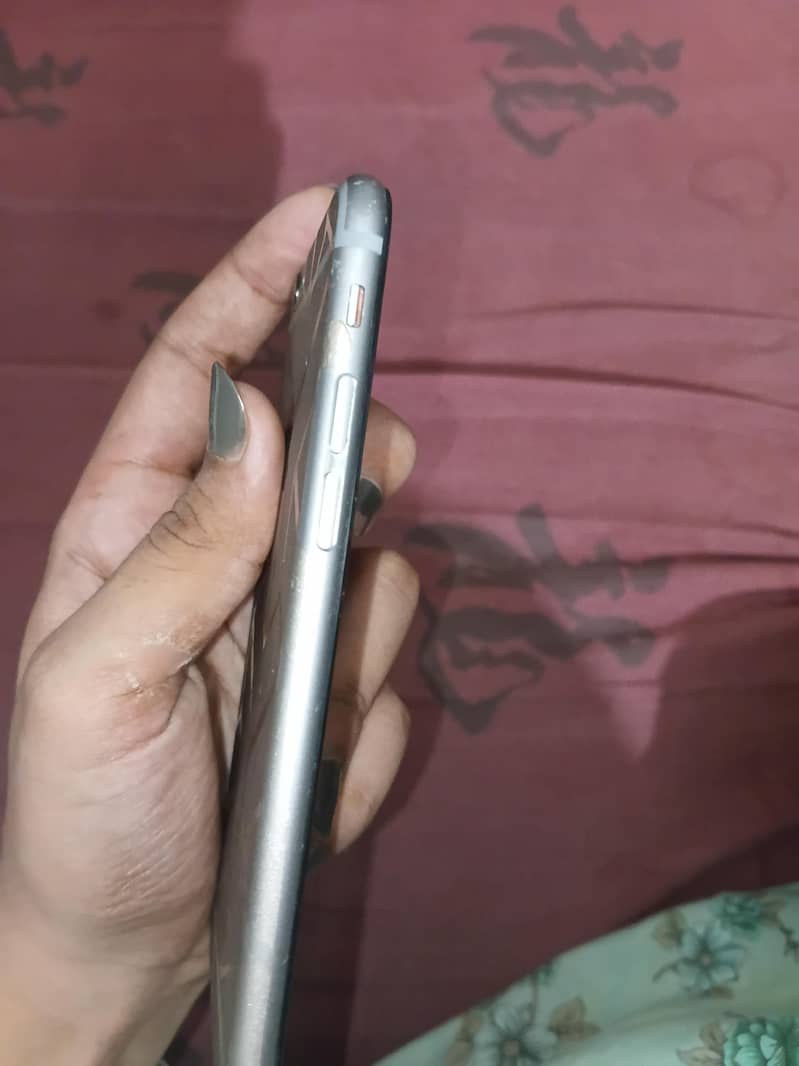 Apple iPhone 6S 2