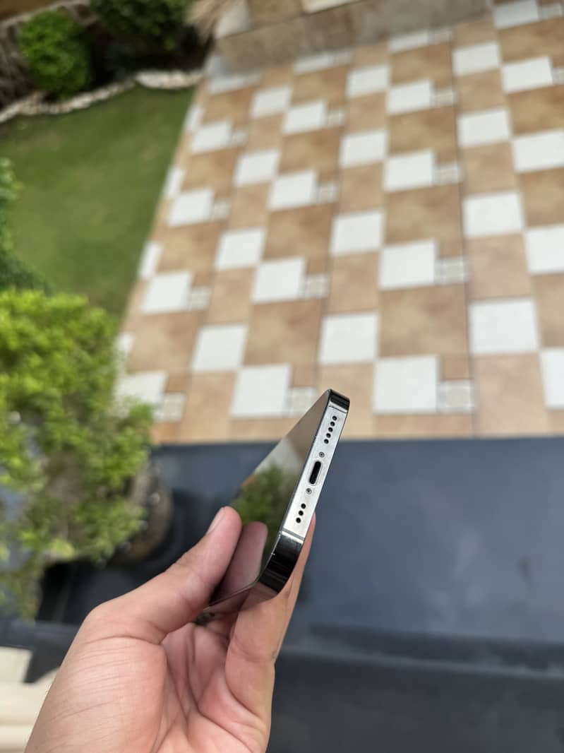 Iphone 14 pro 4