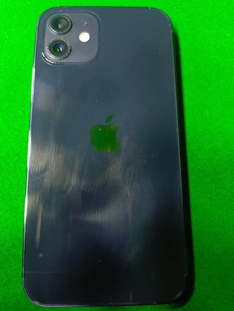 Apple iPhone 12 1