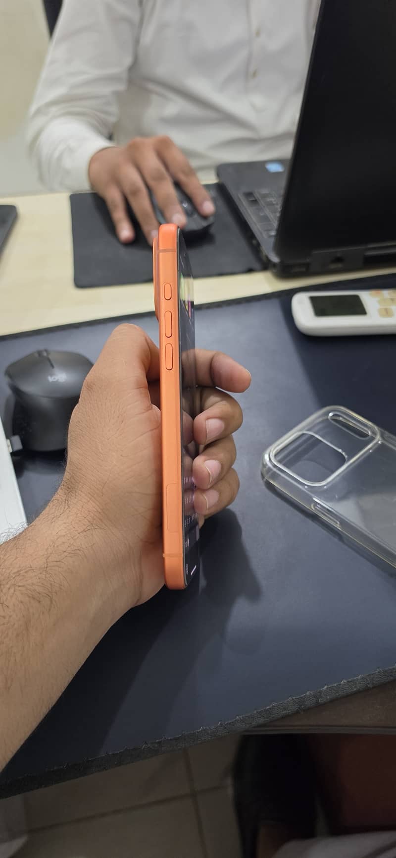 Apple iPhone 17 Pro Max 1