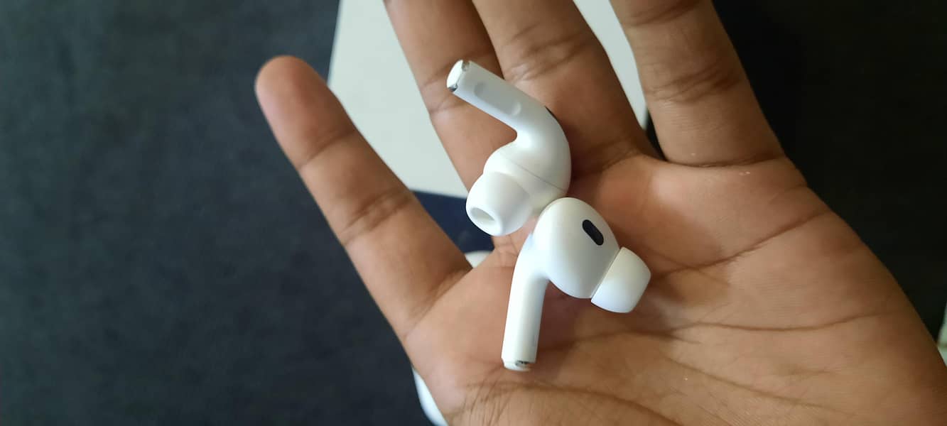 Airpods pro second generation 2